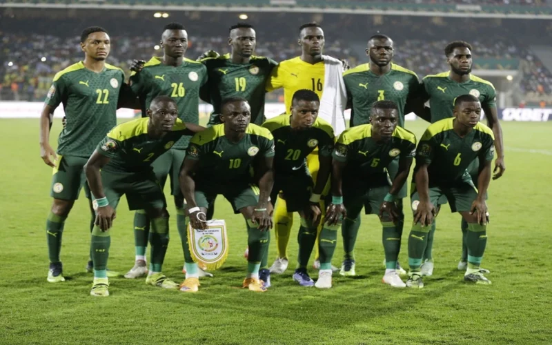 حقيقة الاتفاق مع دياز.. حارس السنغال يوضح كواليس ركلة جزاء نهائي إفريقيا